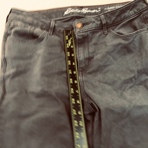 Eddie Bauer Womens Jeans Size 12 Black Denim Slightly Curvy Slim Straight Casual - Picture 5 of 12